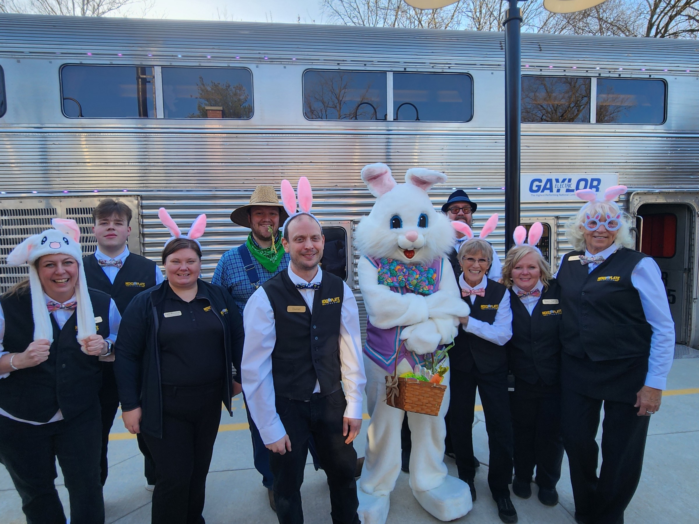 Hafthor Julius Bjornsson et al. posing for the camera